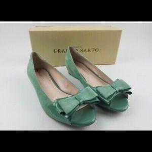 Franco sarto green turquoise bow suede heels